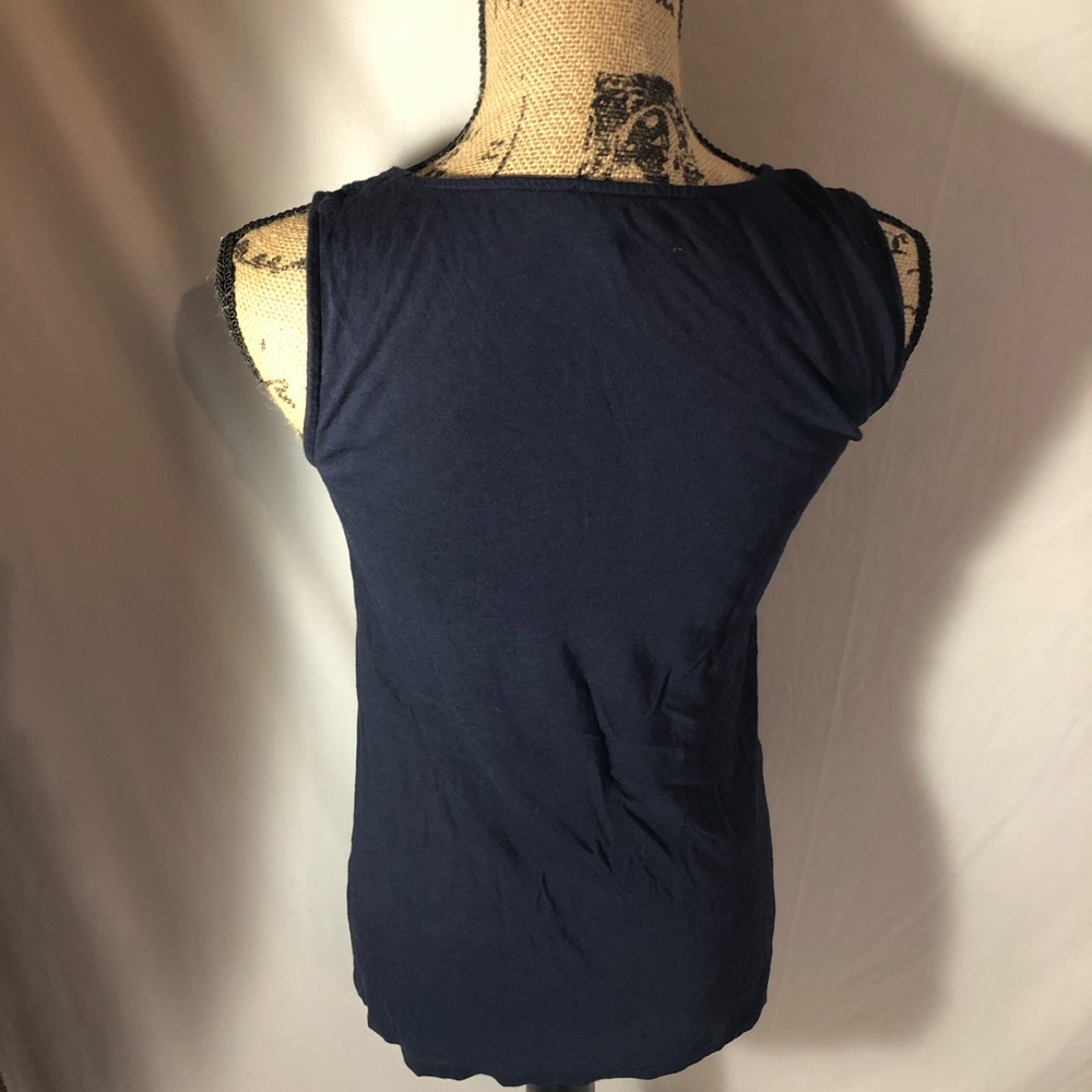 Express Top - Picture 2 of 3